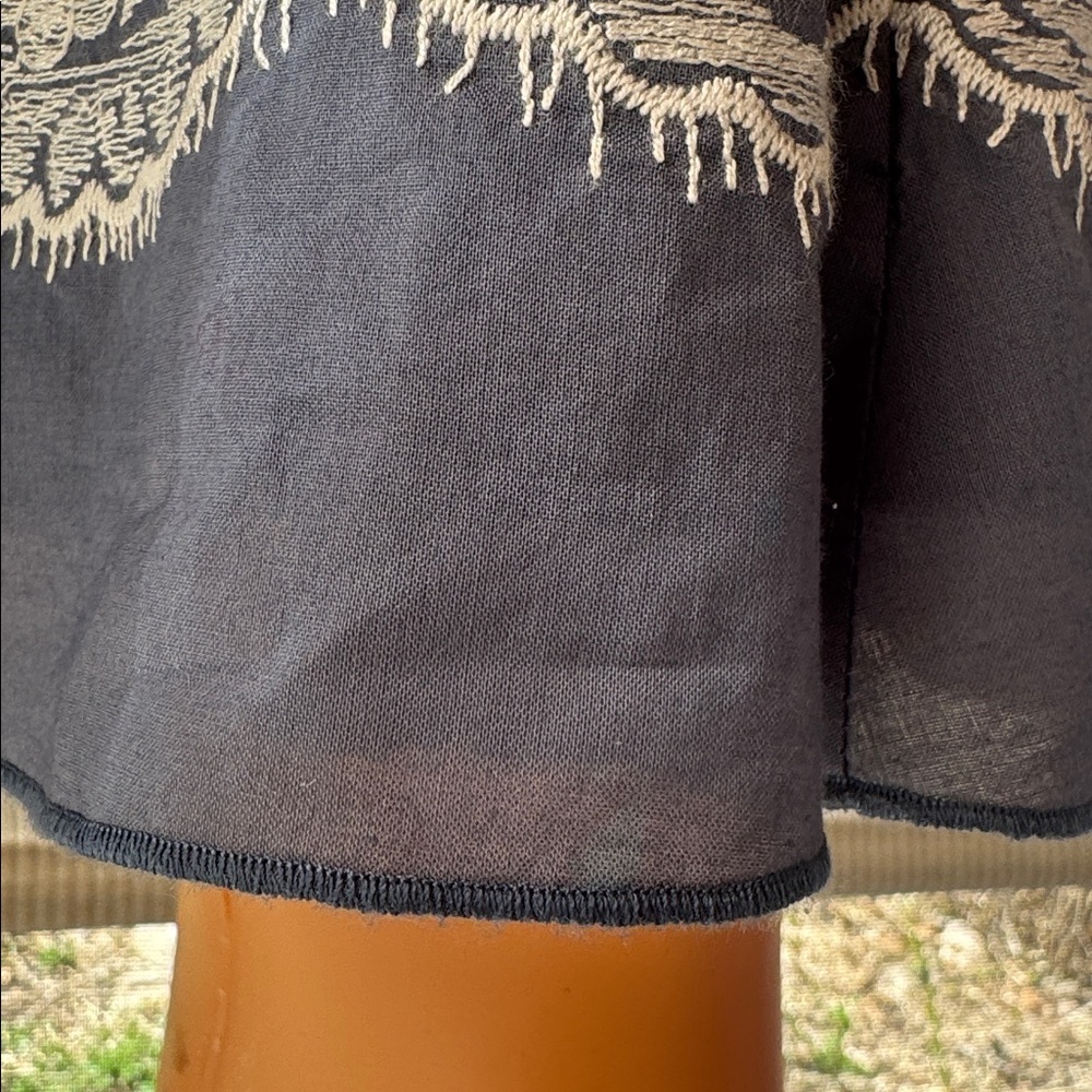 Karen Kane Embroidered Midi Skirt Blue White Floral A-Line Size 10 - Picture 4 of 7